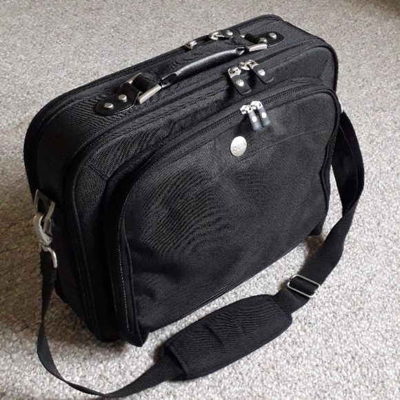 Dell Dual Compartment Professional Briefcase